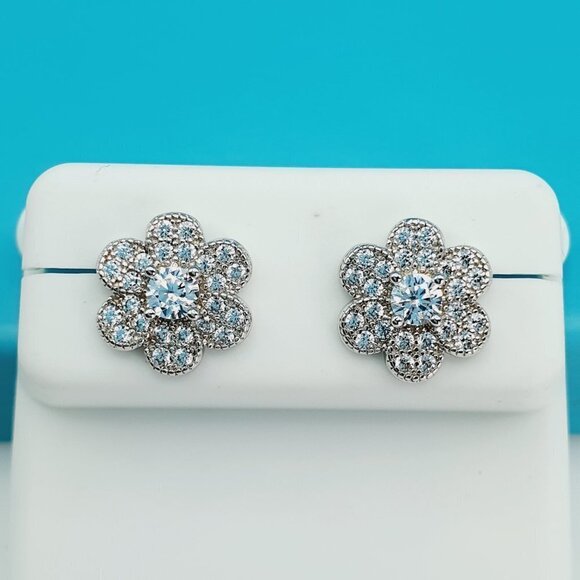 "925 Sterling Silver CZ Beautiful Earrings for Women, 1USPAR4245   eta - Picture 2 of 11